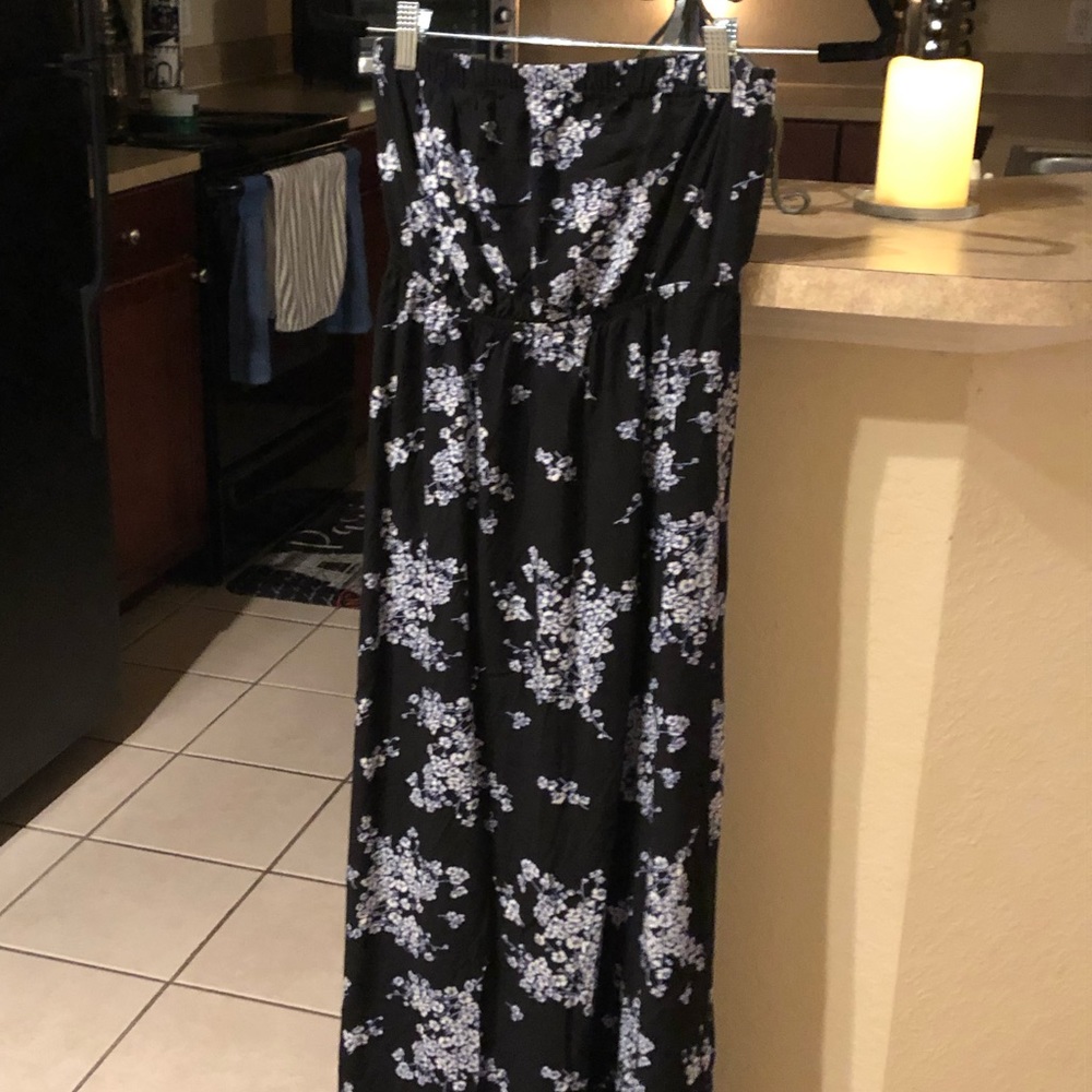 Old Navy Floral Strapless Maxi Dress